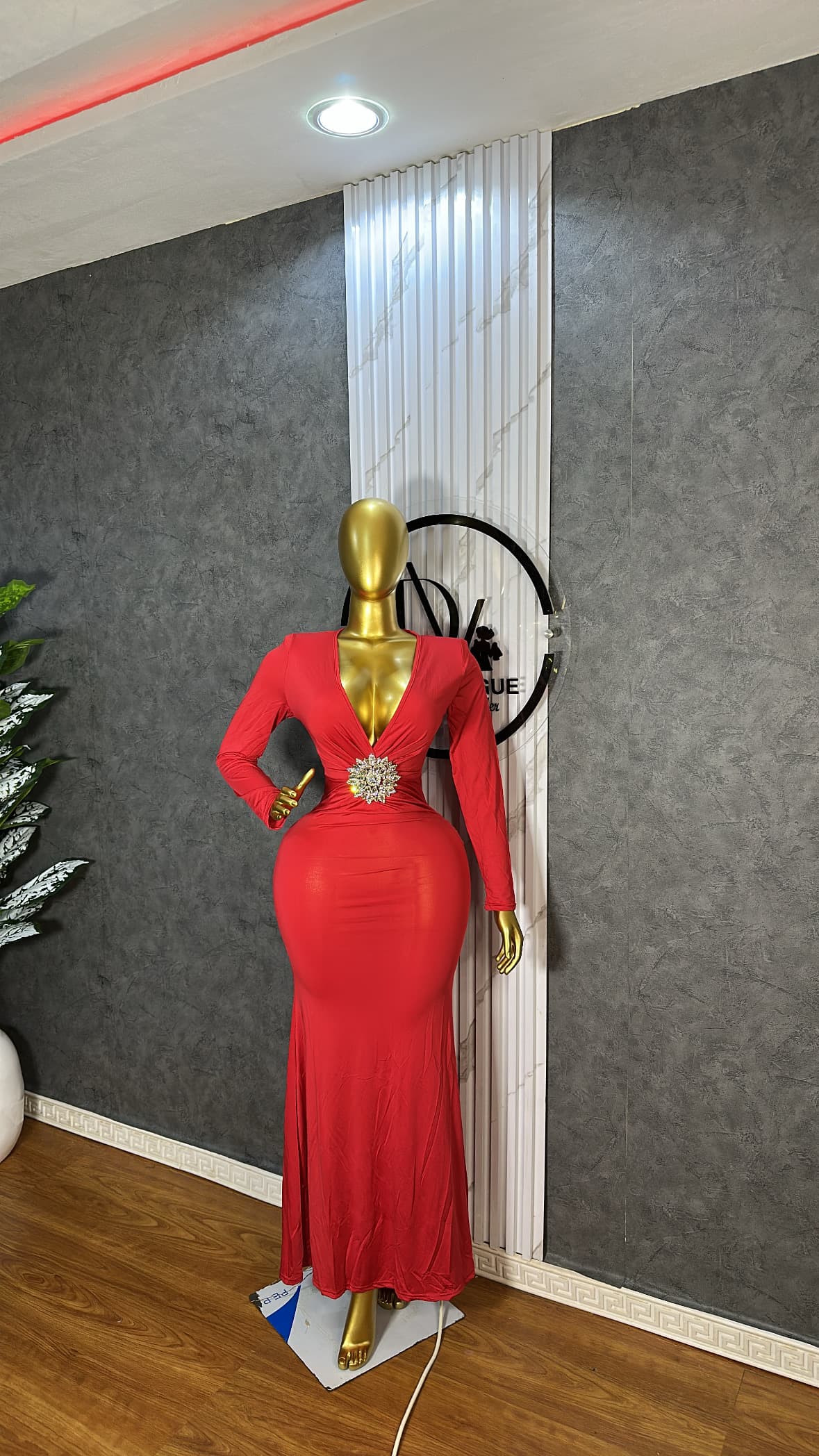 Scarlet Royale